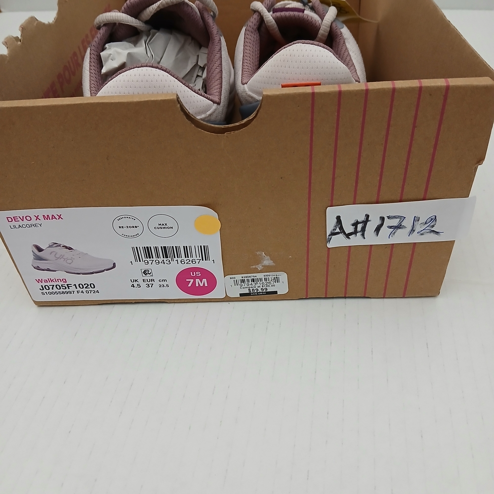 Ryka Women's Cream and Purple Running Shoes - Picture 10 of 16